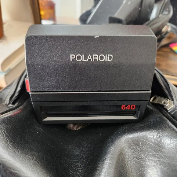 Polaroid Sun 640 Instant Camera